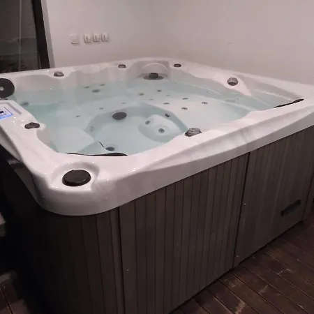 Holiday home Casa Ceca De La Playa Y Barcelona, Con Piscina Climatizada Y Jacuzzi *