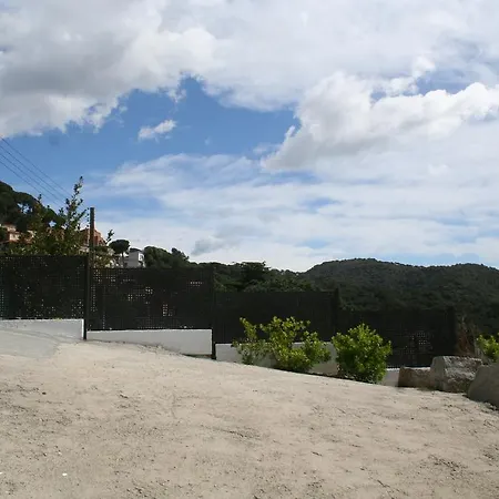 Casa Ceca De La Playa Y Barcelona, Con Piscina Climatizada Y Jacuzzi